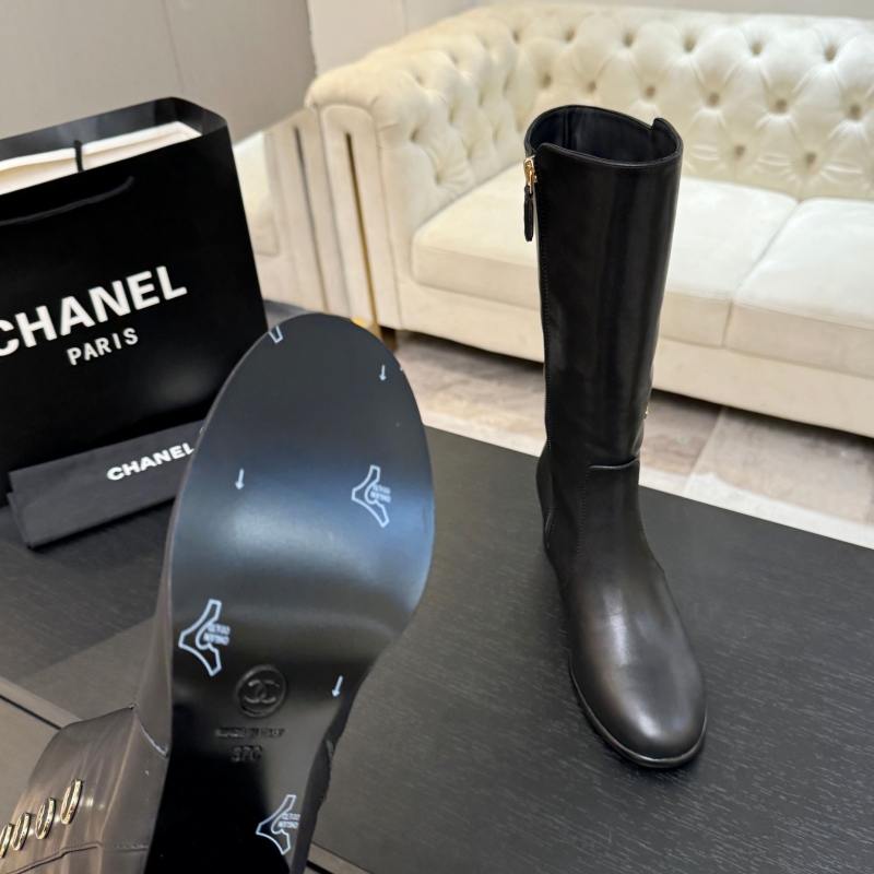 Ch**el boots